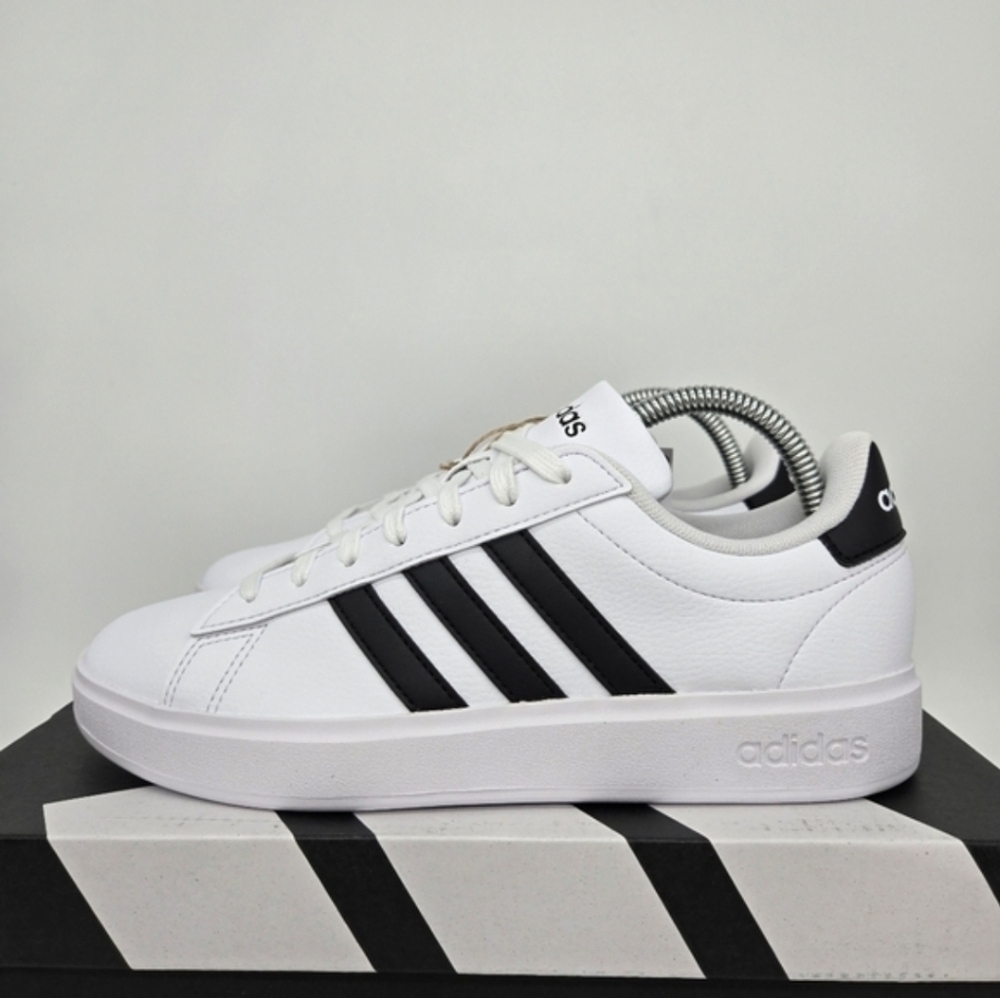 adidas Grand Court Cloudfoam Lifestyle Court Comfort White Black Shoes Size 8
